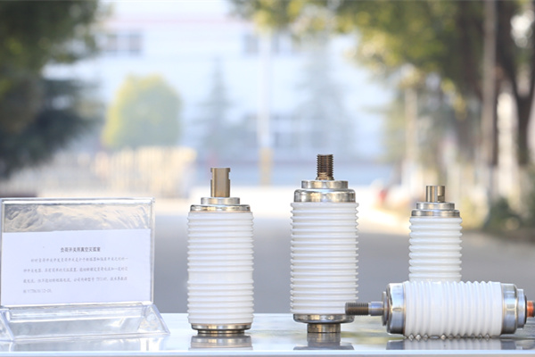 真空開關(guān)管接觸點一般采用什么材質(zhì)？