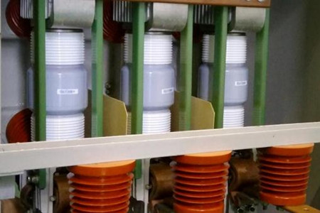 真空滅弧室什么時(shí)候更換合適？